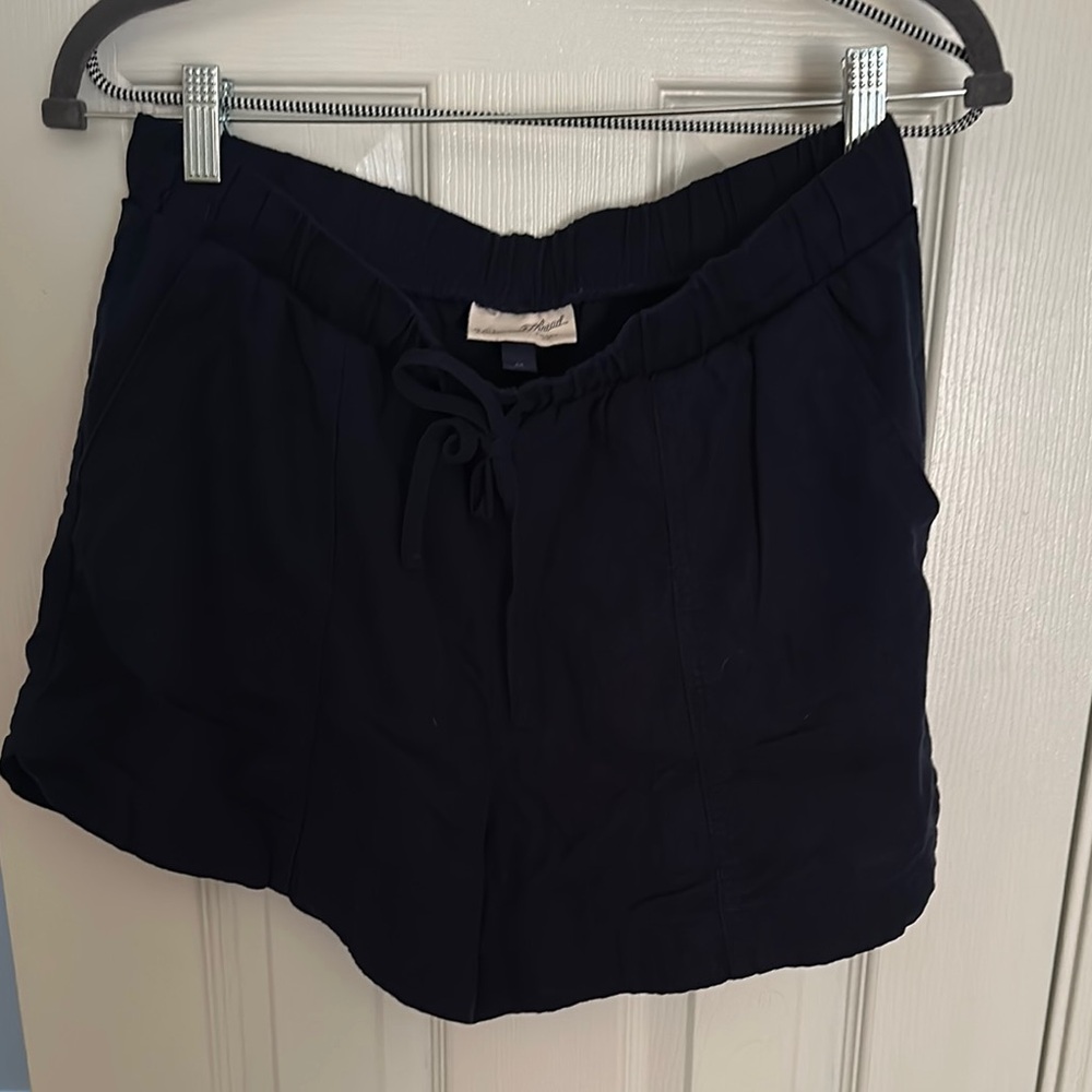 Universal thread linen Women's Navy Shorts